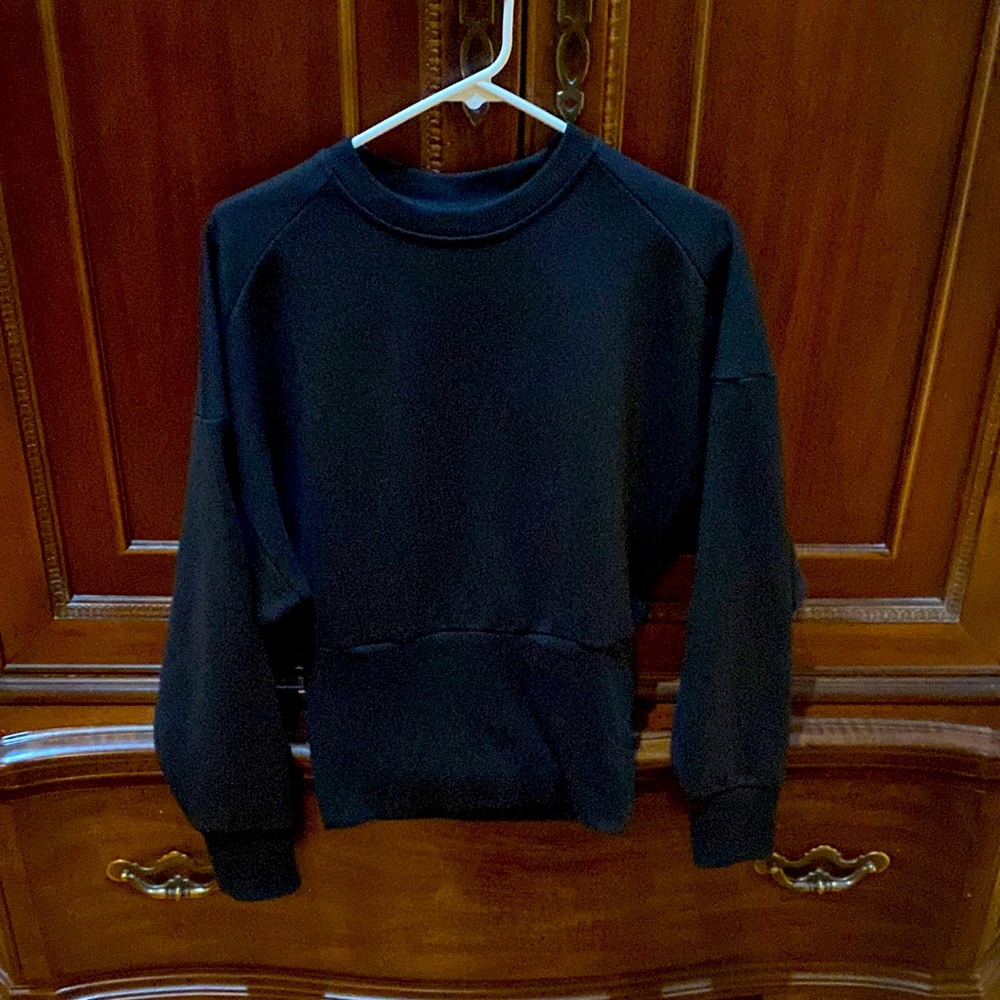 Black sweatshirt by Athleta size xs